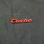 آرم فلزی روی گلگیر توربو قرمز ۲ عددی