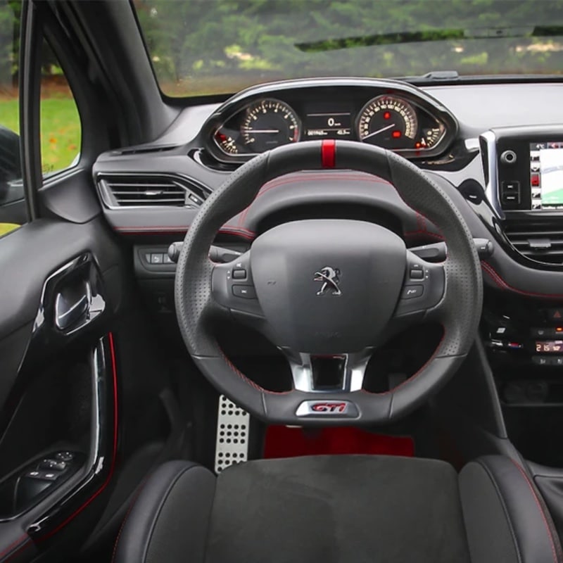فرمان پژو ۲۰۸ GTi لوگو قرمز مناسب ۲۰۷ و ۲۰۶-۱۰ فرمان پژو ۲۰۸ GTi لوگو قرمز مناسب ۲۰۷ و ۲۰۶